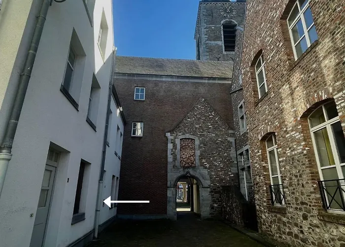 Au Beffroi